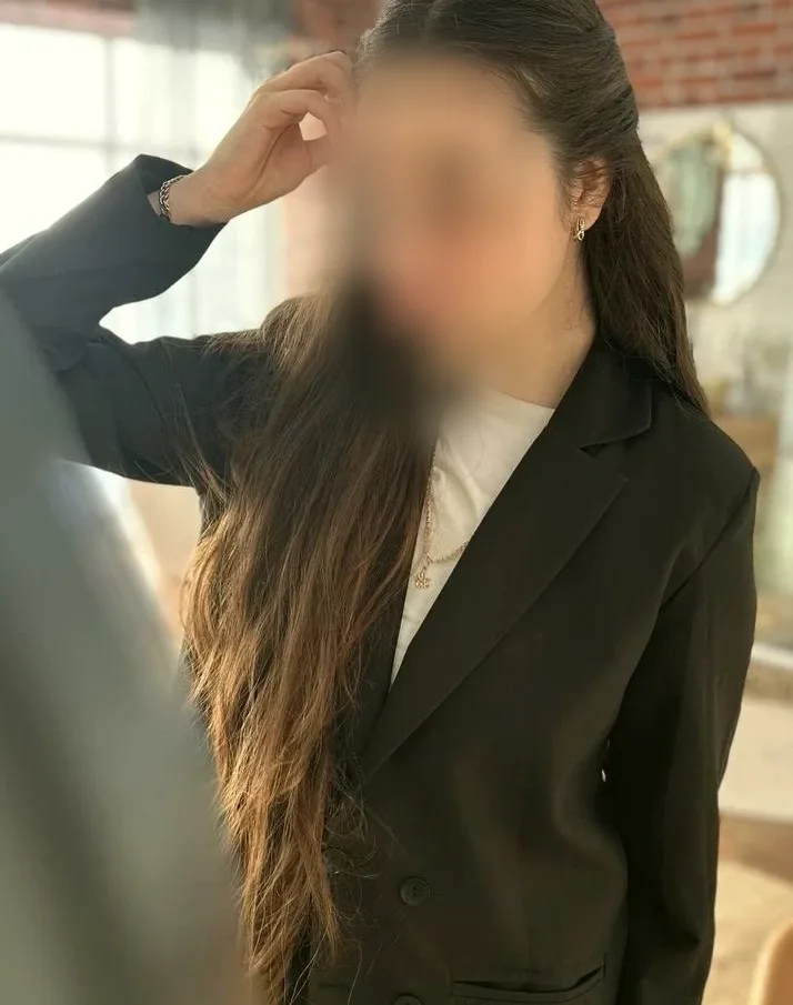 Enni, 21